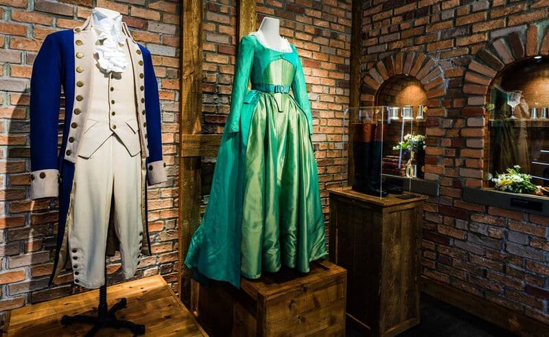 Costume qu'on retrouve dans le musée de broadwat