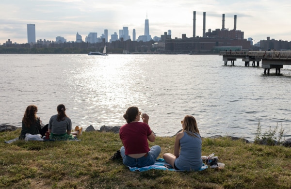 Transmitter Park à Greenpoint, Brooklyn