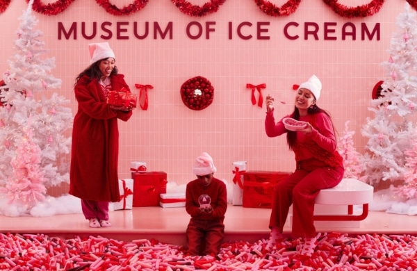 Piscine de bonbons au musée de la glace