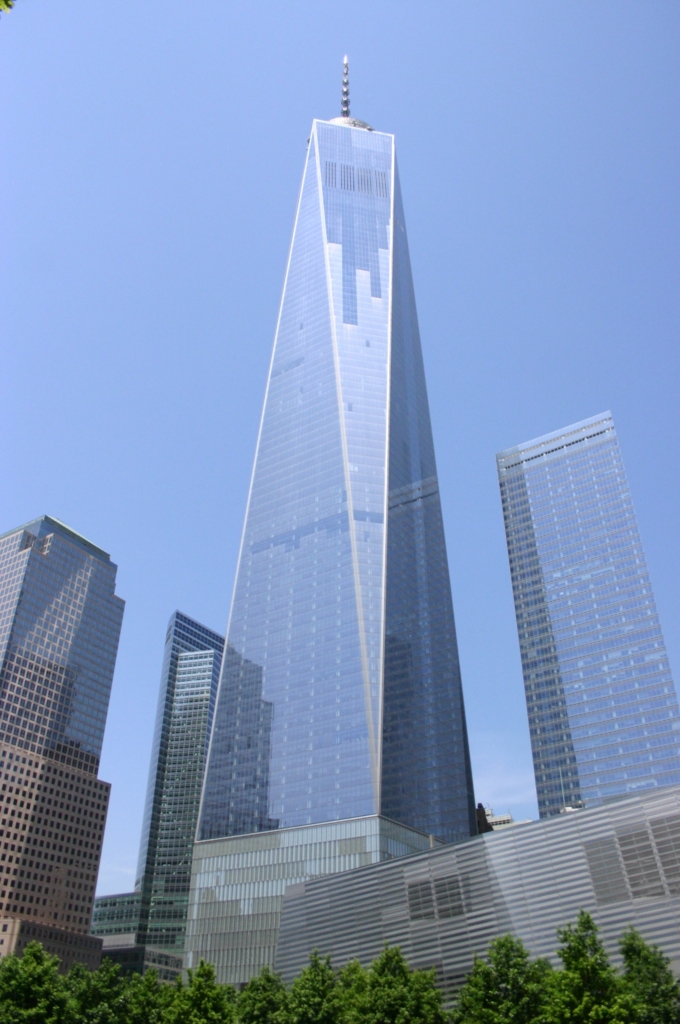 La tour One World Trade Center (One WTC) accueille le One World Observatory