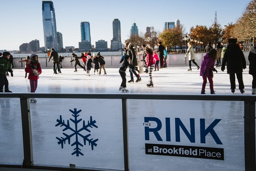 Patiner à la patinoire de Brookfield Place à New York