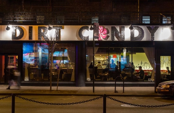 Devanture restaurant vegan Dirt Candy à New York