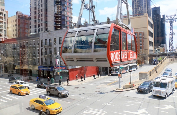 Téléphérique pour aller sur Roosevelt Island à New York