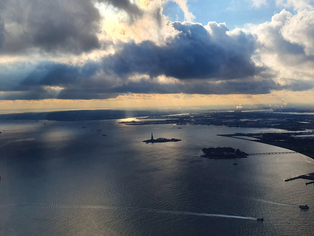 Vue sur la Statue de la Liberté depuis le One World Observatory