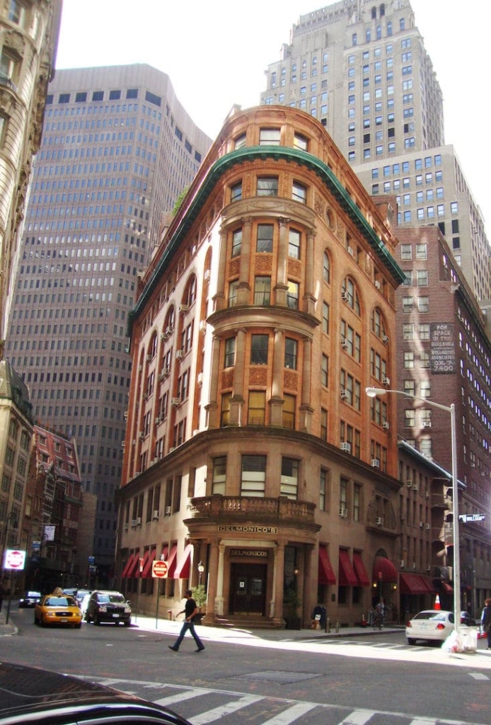 Façace extérieure du restaurant Delmonico's à New York
