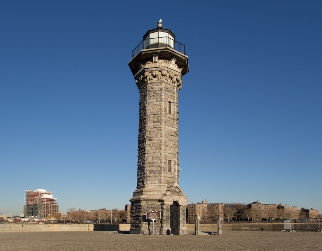 Phare de Blackwell Island situé au nord de Roosevelt Island à New York