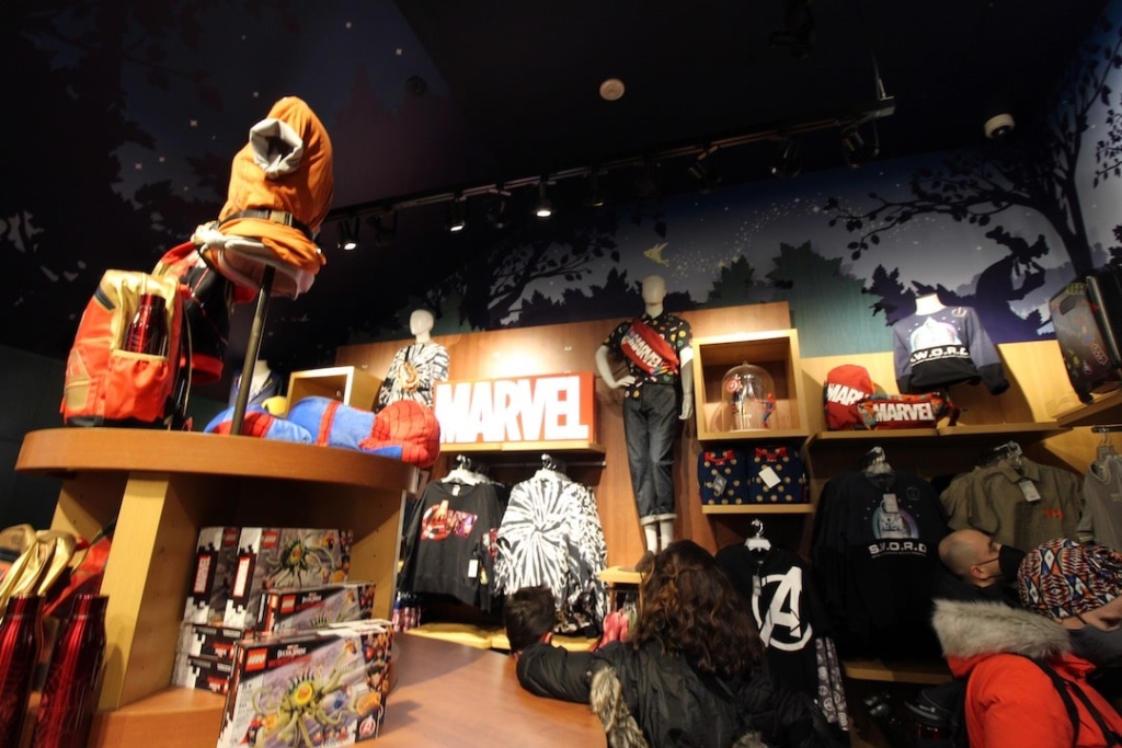 Rayons Marvel de la boutique Disney à New York