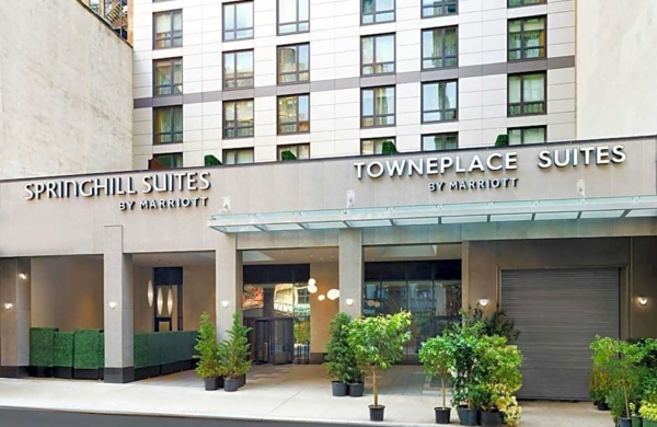 Vue sur la façade de l'appart-hôtel TownePlace Suites